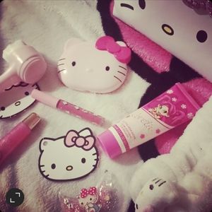 Meet your Posher, Aileen